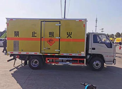 浔阳爆破器材运输车